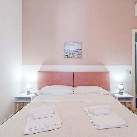 Hotiday Room Collection - Ortigia Opera Syracuse ภายนอก รูปภาพ